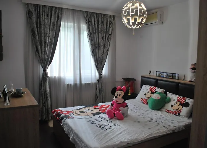 Black Sea Mamaia Апартаменты Констанца